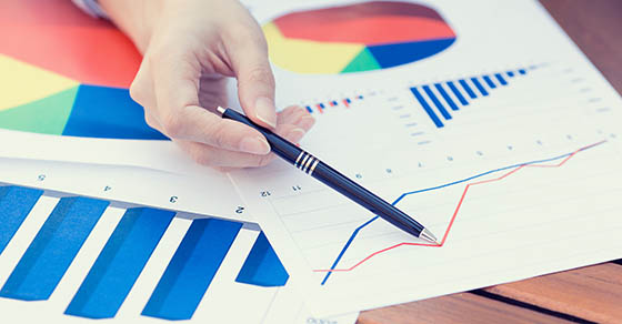 Weighing Potential Risks and Returns of Alternative Investments