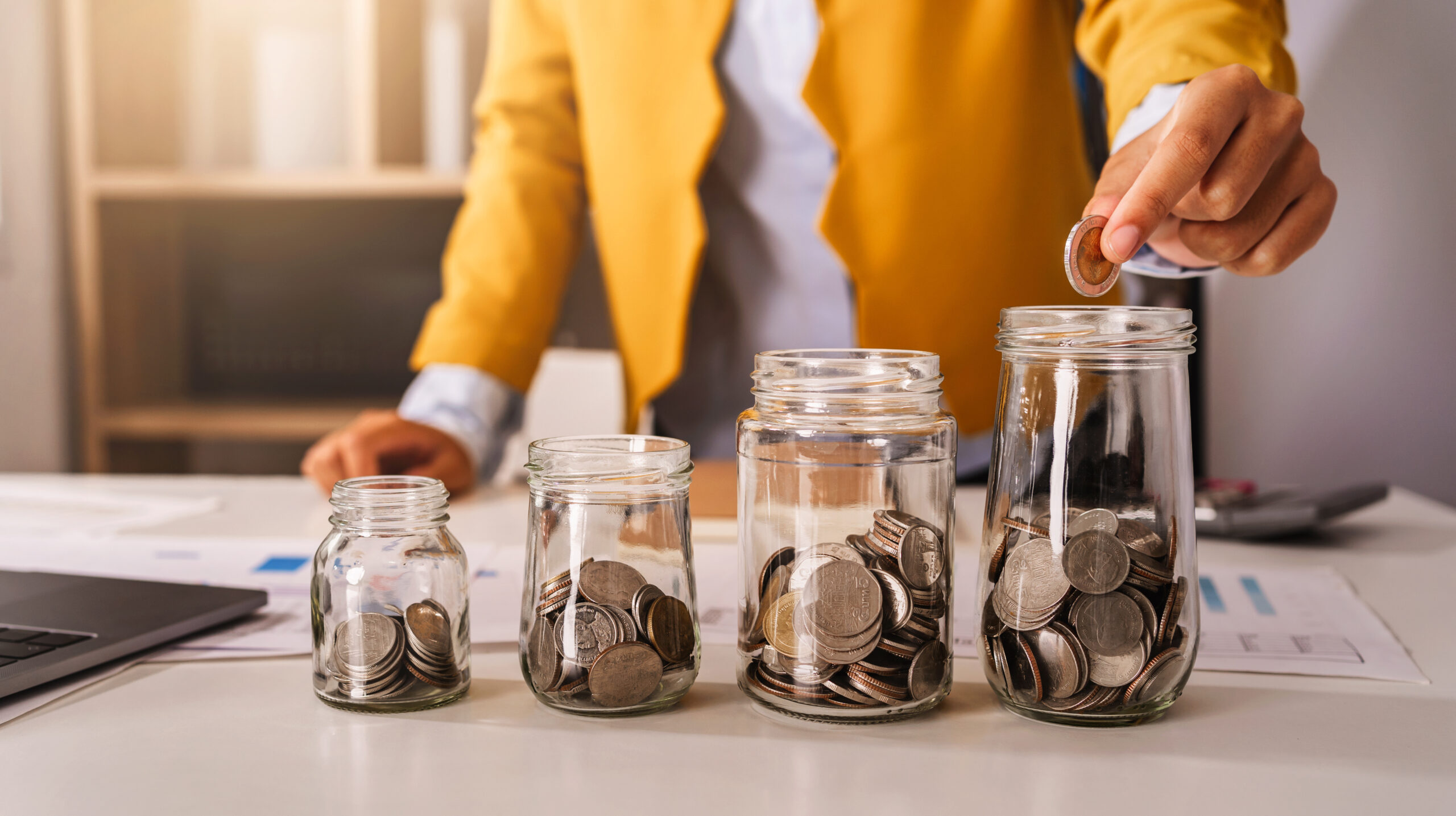 Essential Year-End Tax Moves to Maximize Savings in 2024